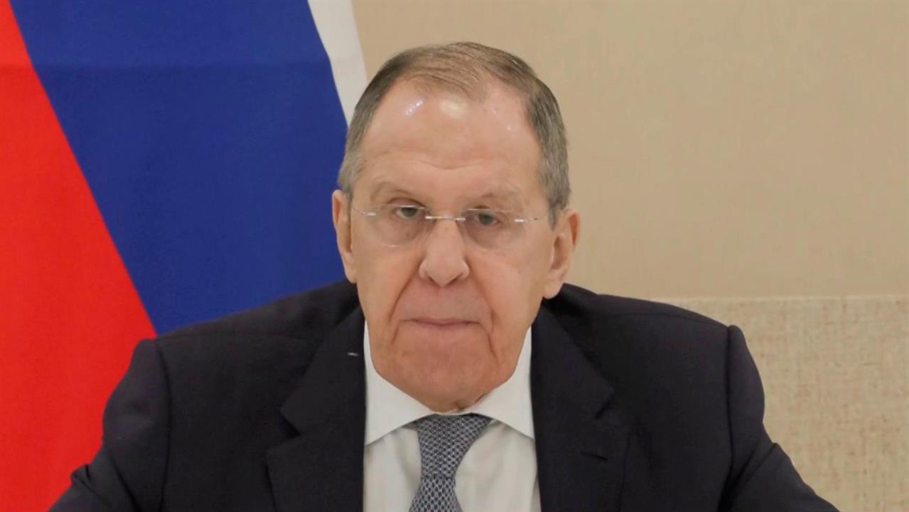 Лавров: обмен заключенными РФ и США укрепляет доверие между странами