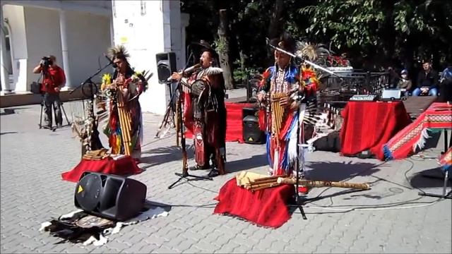 Красивая индейская музыка.