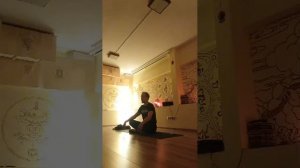 практика йоги с Олегом Атма 11.04.2025