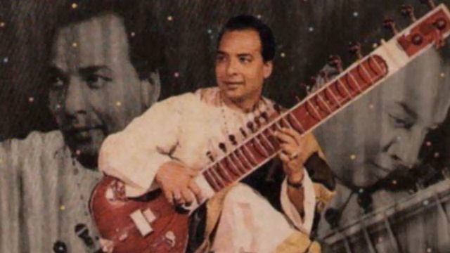 Bhairavi Bandish (Sitar & Singing) -by Ustad Vilayat Khan