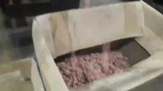 ВС 3, рассев комбикорма, на сетке 4мм-360p смотреть онлайн