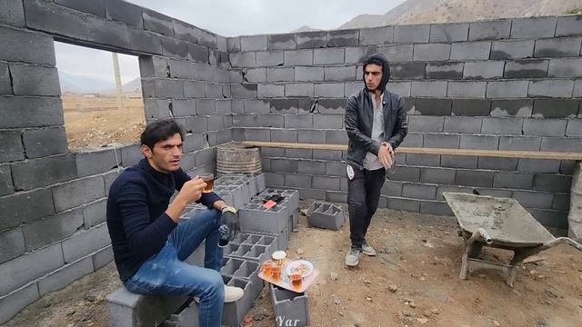 "The end of the wall of Razia's dream house: appreciation of Abu and Gholami's efforts" смотреть онлайн