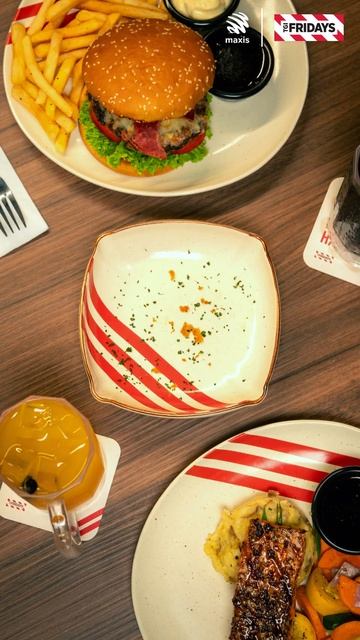 Bring your family for a delightful iftar at TGI Fridays and get FREE onion rings!