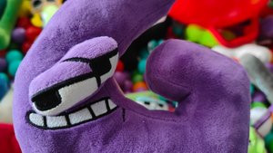 буква G детского алфавит лор улыбается, мягкие игрушки буквы алфавита лора, alphabet lore