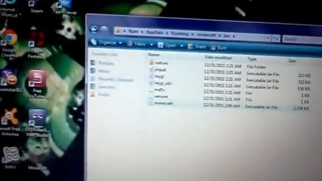 [1.2.5 UPDATED]How To Download And Install Hacked Minecraft Clients (Flying, X-Ray, Etc.)