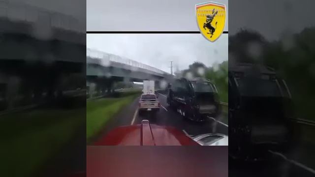 УЖАСНЫЕ И СМЕШНЫЕ ВИДЕО ПОДБОРКА АВАРИЙ