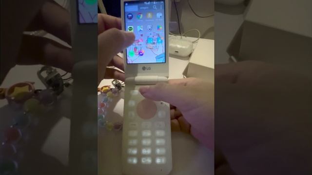 LG Ice Cream Flip phone in 2022! ✨🌸 смотреть онлайн