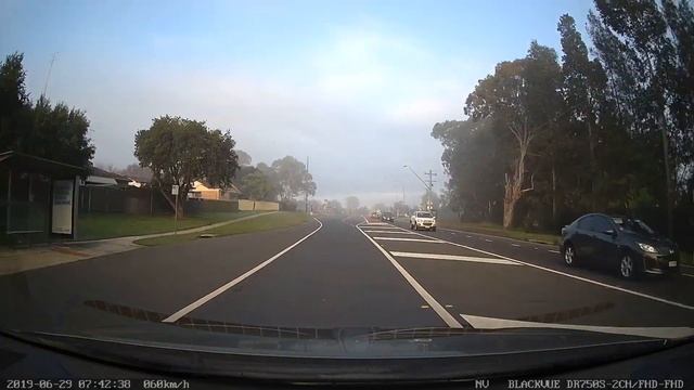 Blackvue DR750S-2CH смотреть онлайн