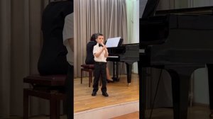 Скурту Мирон, 1 класс, 7 лет, блокфлейта