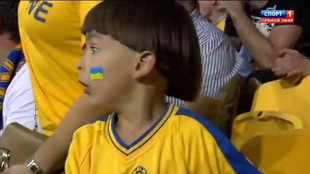 Маленький украинский болельщик (ukrainian kid) смотреть онлайн