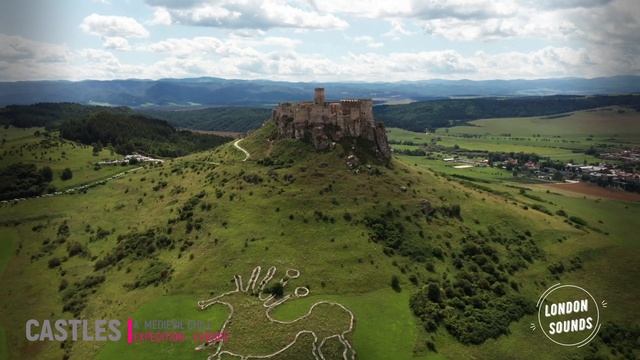 Castles 🏰- A Medieval Chill🎼 смотреть онлайн