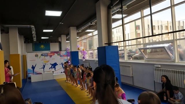 БАССЕЙН/ШАШЛЫЧКИ У ДРУЗЕЙ/ХАЧАПУРИ/ПИРОГ ТВОРОЖНЫЙ/ХУДОЖЕСТВЕННАЯ ГИМНАСТИКА/СОРЕВНОВАНИЕ/ПРОГУЛКА