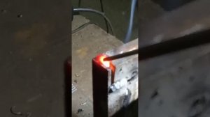 Сварка зазора электродом