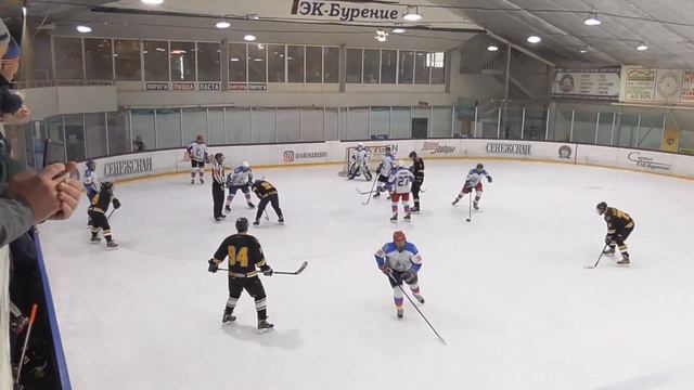 Хоккей. Грендайзер X - Варяг 2 смотреть онлайн