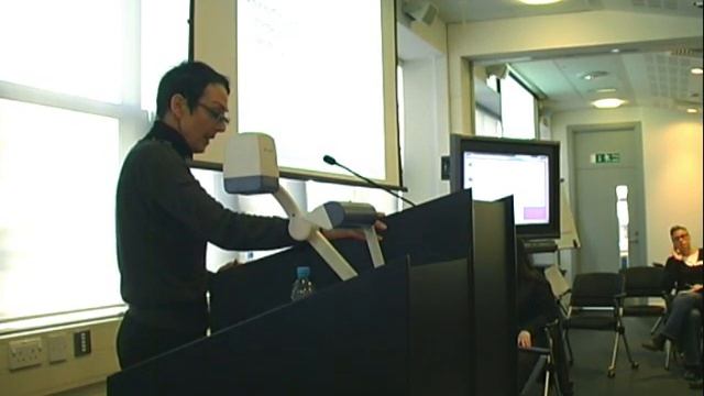 Zowie Davy - 'Genderqueer(ing): "on this side of the world against which it protests"' смотреть онлайн