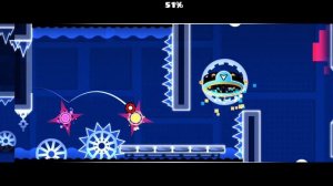 Прохожу clubstep на телефоне с 1 попытки geometry dash