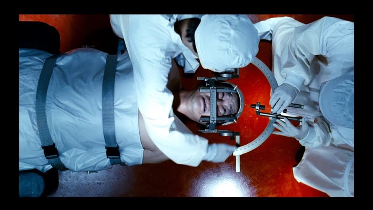 Хозяин, Вторжение динозавра (Hangul, Gwoemul, The host, 괴물; RR) 2006 за полторы минуты без спойлеров смотреть онлайн