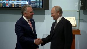 Владимир Путин в Петербурге принял спецпосланника Дональда Трампа Стивена Уиткоффа