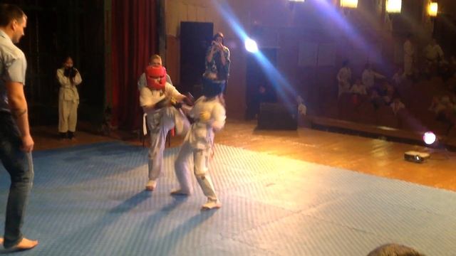 ДАРЬЯ 1 БОЙ СОСЬВА смотреть онлайн