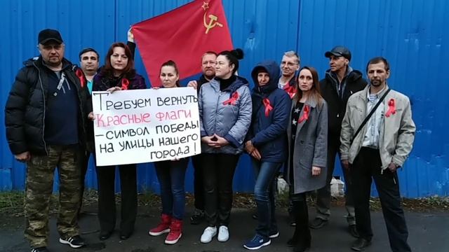Жители Бердска требуют украсить город символами Победы в ВОВ. 🚩 смотреть онлайн
