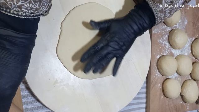 عملت فطائر اقتصادية وسهلة . فطائر بمكونات بسيطة . смотреть онлайн