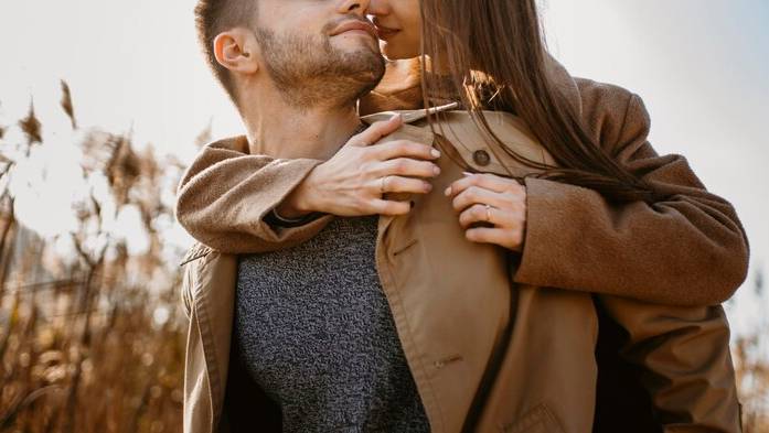 Песня "Мужиков надо любить..". Кавер смотреть онлайн