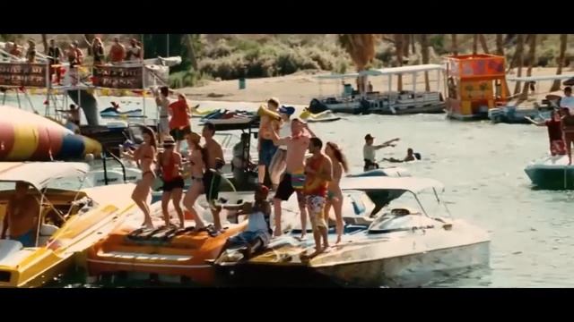 Piranha (2010) | @Mr & Mrs Explainer смотреть онлайн