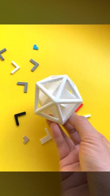 Golden Rectangles Trapped in Icosahedron смотреть онлайн