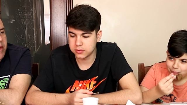 100 POLPETTE CHALLENGE vs SHALE, PAPÁ & CHRISTIAN!! смотреть онлайн