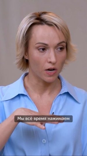 Как положение языка влияет на овал лица