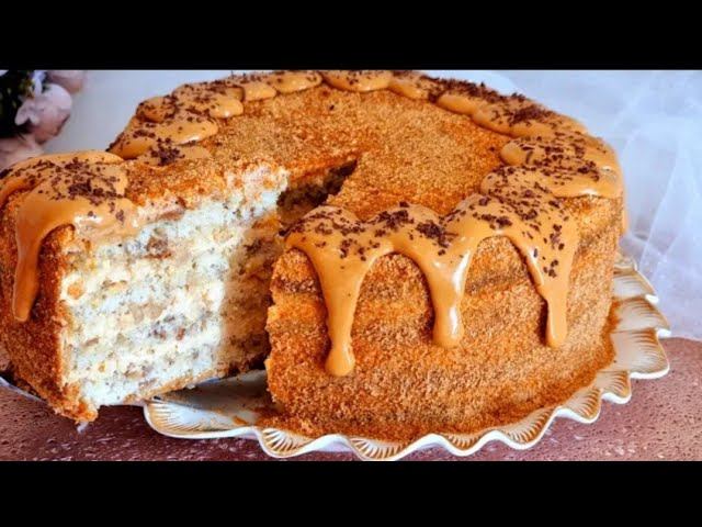 БЕРУ СМЕТАНУ! МЕДОВИК ТЕПЕРЬ НЕ ДЕЛАЮ! НАШЛА РЕЦЕПТ КРУЧЕ И ВКУСНЕЕ!СКАЗОЧНО ВКУСНАЯ ЦАРСКАЯ ВЫПЕЧКА