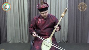 Баа-сарыг куштуң ырлаары - исп. Э.Ш. Ховалыг. Медиатека МФТ, МАХ.