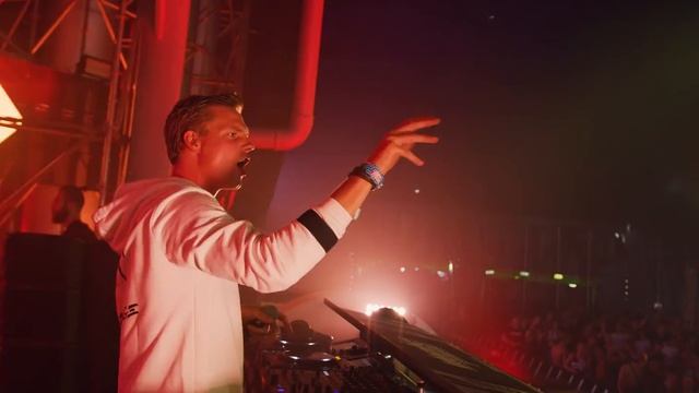 Intents Festival 2018 - Indoor Mainstage Saturday hosted by Radical Redemption & D-Sturb