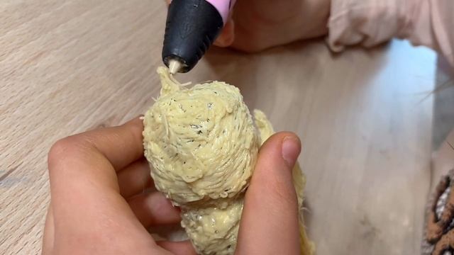 LOL ПИТОМЦЫ 3-Д ручкой как в АНУ-КА ДАВАЙ-КА. Делаем КОШЕЧКУ Кларетту смотреть онлайн