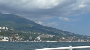 ЯЛТА,МОРЕ,БЕРЕГ.ЛАСТОЧКИНО ГНЕЗДО.КАНАТКА
