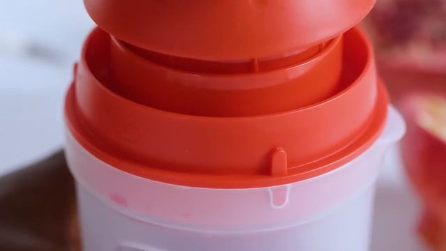 Cách ép lựu đơn giản với Juist Tupperware смотреть онлайн