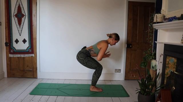 POWER VINYASA | 45-Minute Yoga Flow | CAT MEFFAN смотреть онлайн