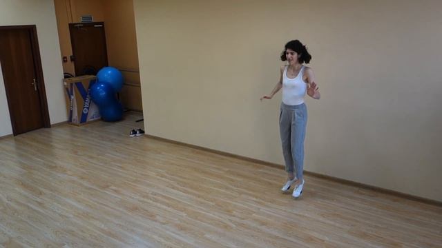 Salsa lady style - footwork + musicality смотреть онлайн