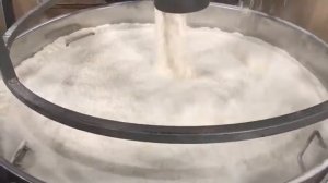 Видео рассева на вибросите СВ1,0Н, сетка 0,5мм ,мука пшеничная Vibromash.com-480p