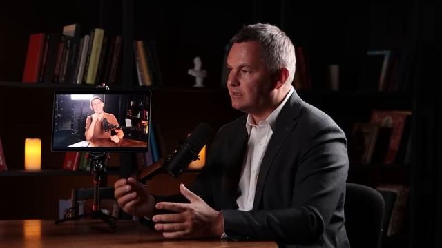 Как распознать ложь и читать других людей за доли секунд? Кинетик Валентин Шишкин про невербалику