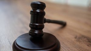 Финал громкой истории: защитившего детей пенсионера-охранника оправдали по делу об убийстве