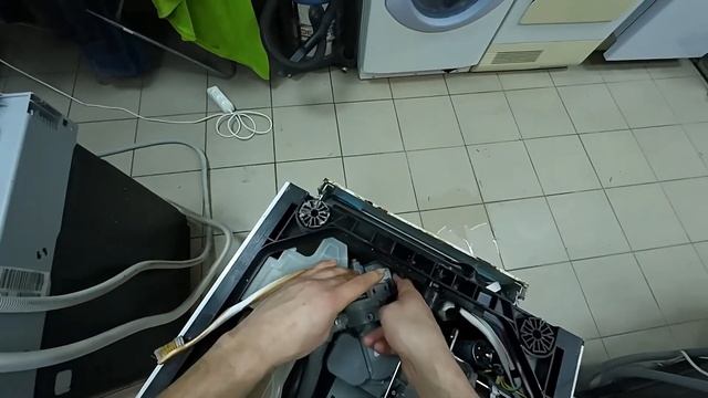 Посудомойка PIRAMIDA - устраняю течи. Часть:2