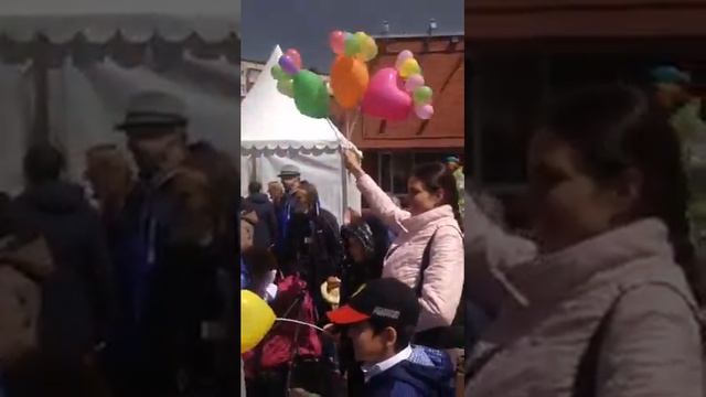 Весёлая песенка - А.Ермолов. Концерт в городе Троицк.С Днем России.