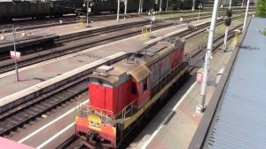 Маневровый локомотив. будто спецом для нас приехал.