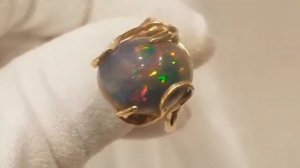 эфиопский и австралийский опалы в золотой оправе