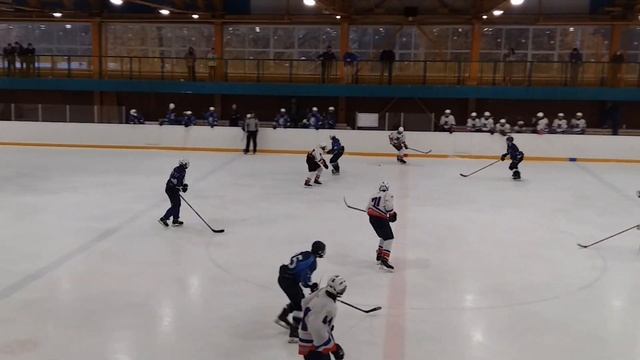 Юниоры Белые Медведи - Армада 3:1 2-ой период смотреть онлайн