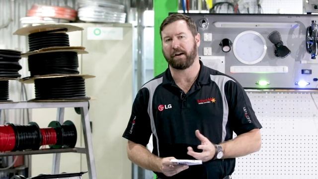 Springers Solar guide to 12V electrics: Dual batteries смотреть онлайн