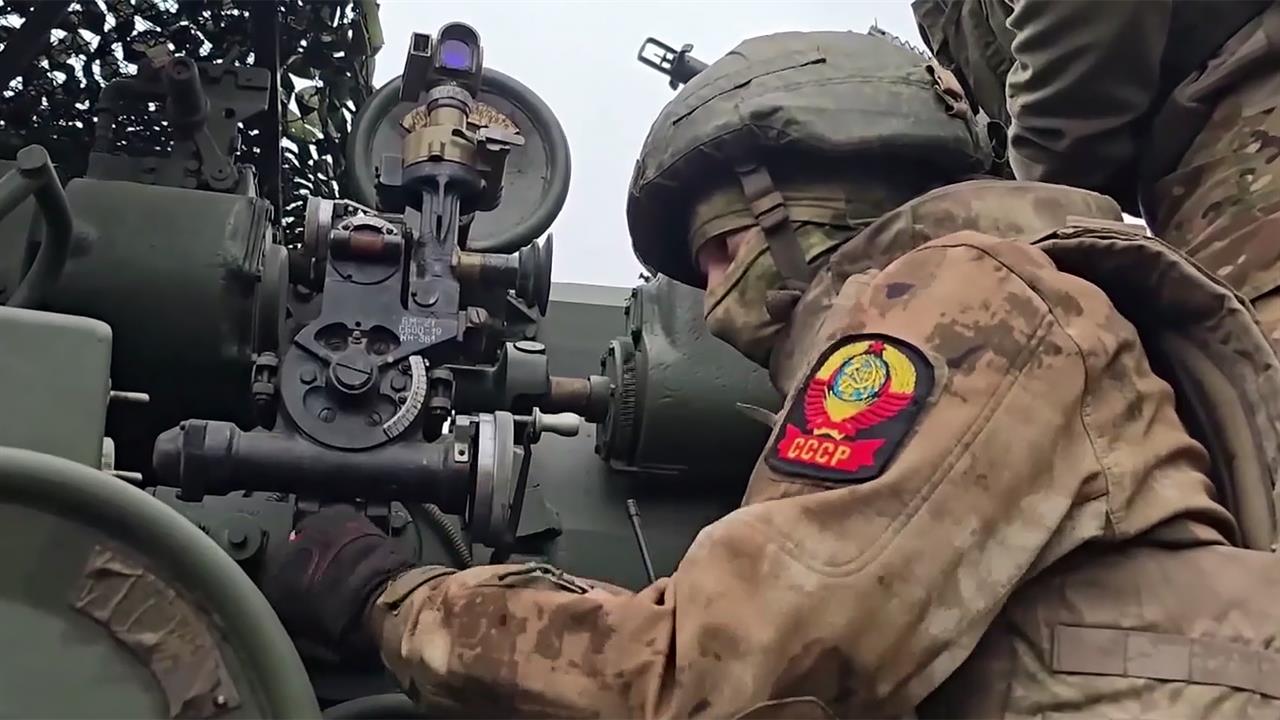 Российские бойцы громят противника в ДНР в районе Красноармейска