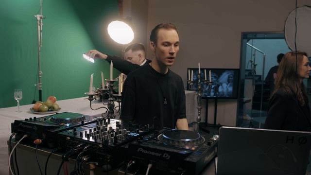 HØNASTY - ART PERFORMANCE Alexandro HIDEKI ft. PAPA ART ( House )
