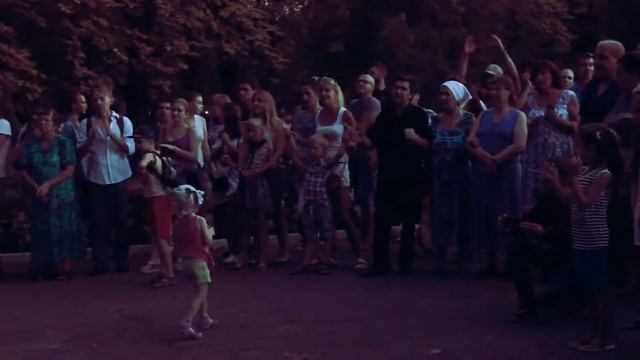 Води слонам! Щасливі люди (Озимі люди) смотреть онлайн